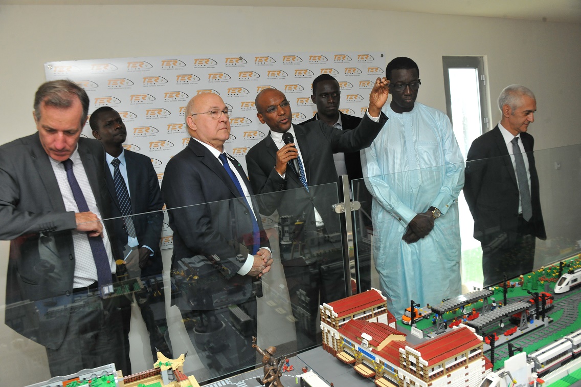 PHOTOS: Visite de M. Michel SAPIN, Ministre des Finances de France, à la Maison du TER