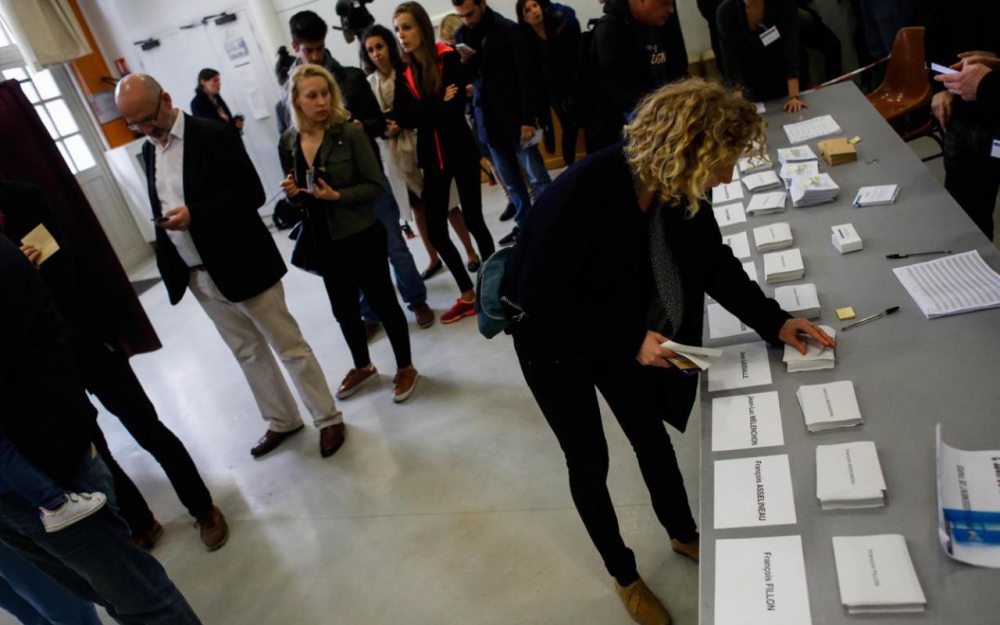 Présidentielle: à 17 heures (heure locale française), le taux de participation atteint 69,42%