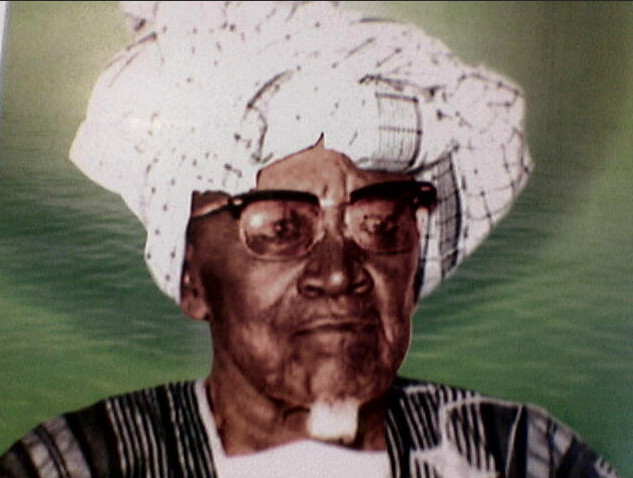 Serigne Mouhamadou Fadl Mbacké : Le Saint à la Martaba KUN FAYA KUN !