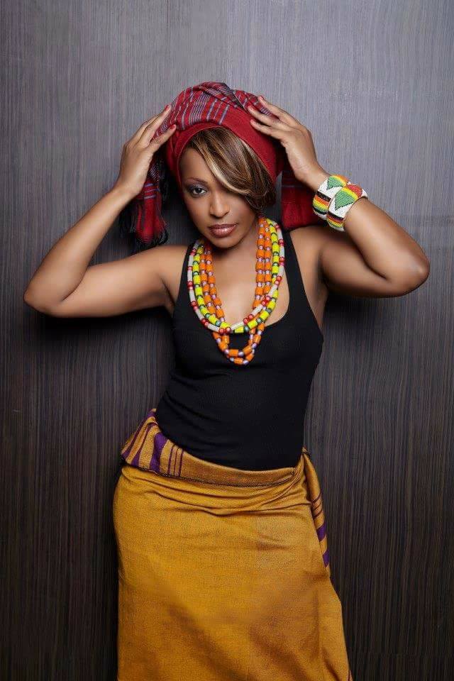 Viviane Chidid tout en couleurs, une  belle africaine