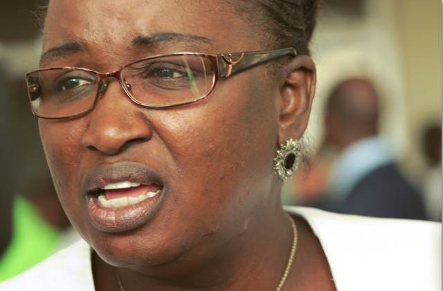 Manko taxawu senegaal: Hélène Tine quitte la coalition au pouvoir pour celle de l’opposition