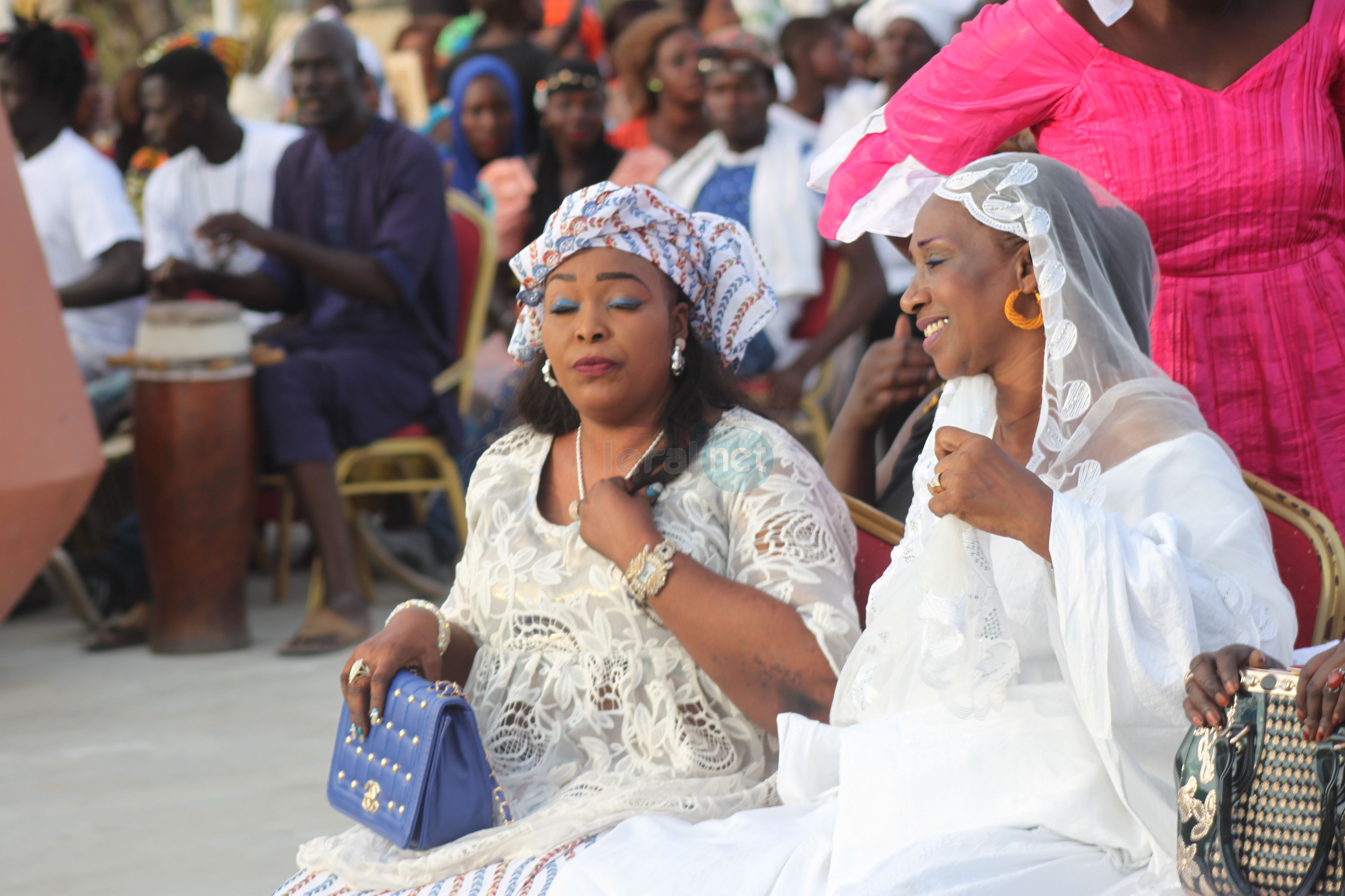 PHOTOS-Pour soutenir le Président Macky Sall, Adja Sy Ba de Fékké Ma ci Boolé, lance 2CAM pour une majorité à l'Assemblée nationale