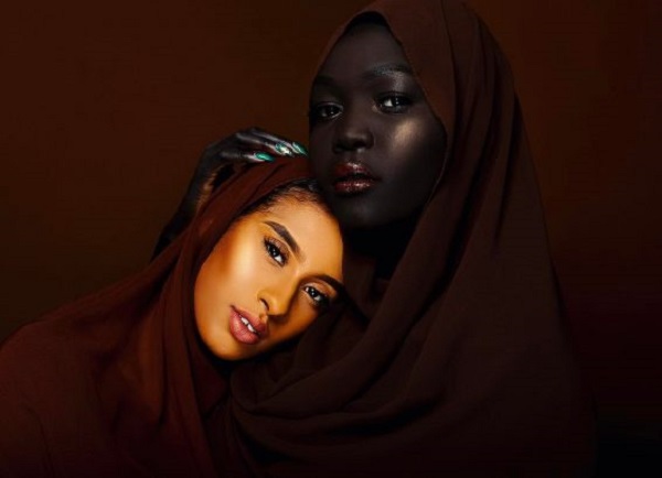 Découvrez en photos Nyakim Gatwech, la Soudanaise surnommée « la Reine des ténèbres »
