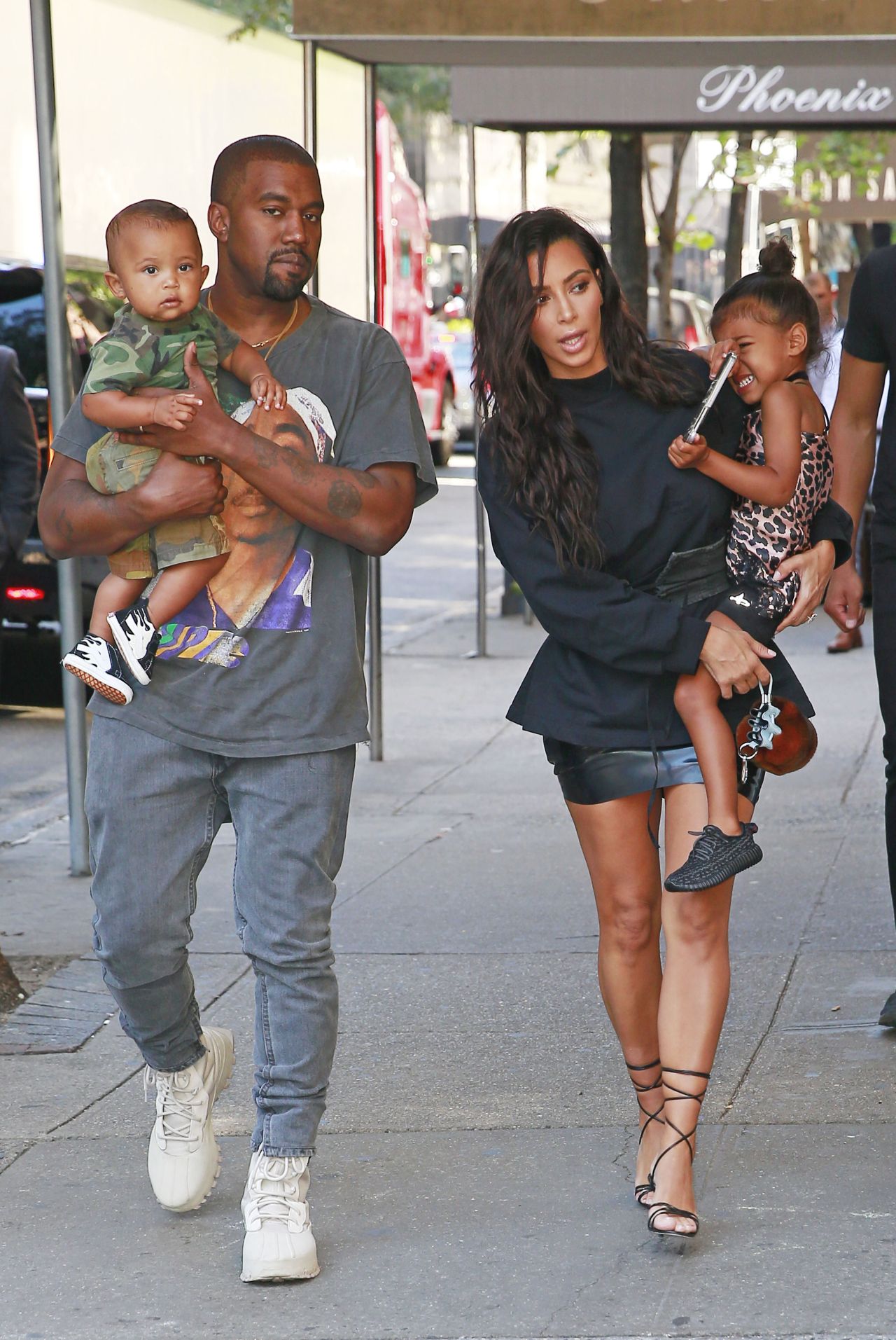 Kim Kardashian veut faire signer une clause de fidélité à Kanye West