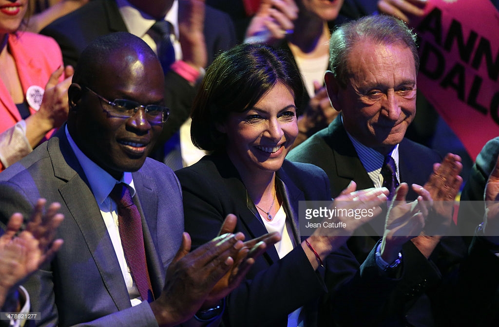 Khalifa Sall, Anne Hidalgo, Bertrand Delanoe au Cirque d'Hiver le 13 mars 2014 à Paris, France.