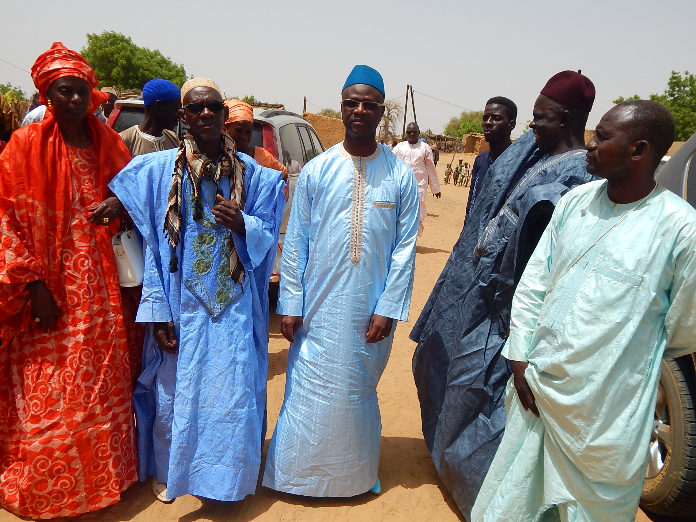 (Photos) ​PODOR /Tournée politique: Daouda Ly dit Mahi, Leader APR à Saldé, sillonne les  localités de l’île à Morphil