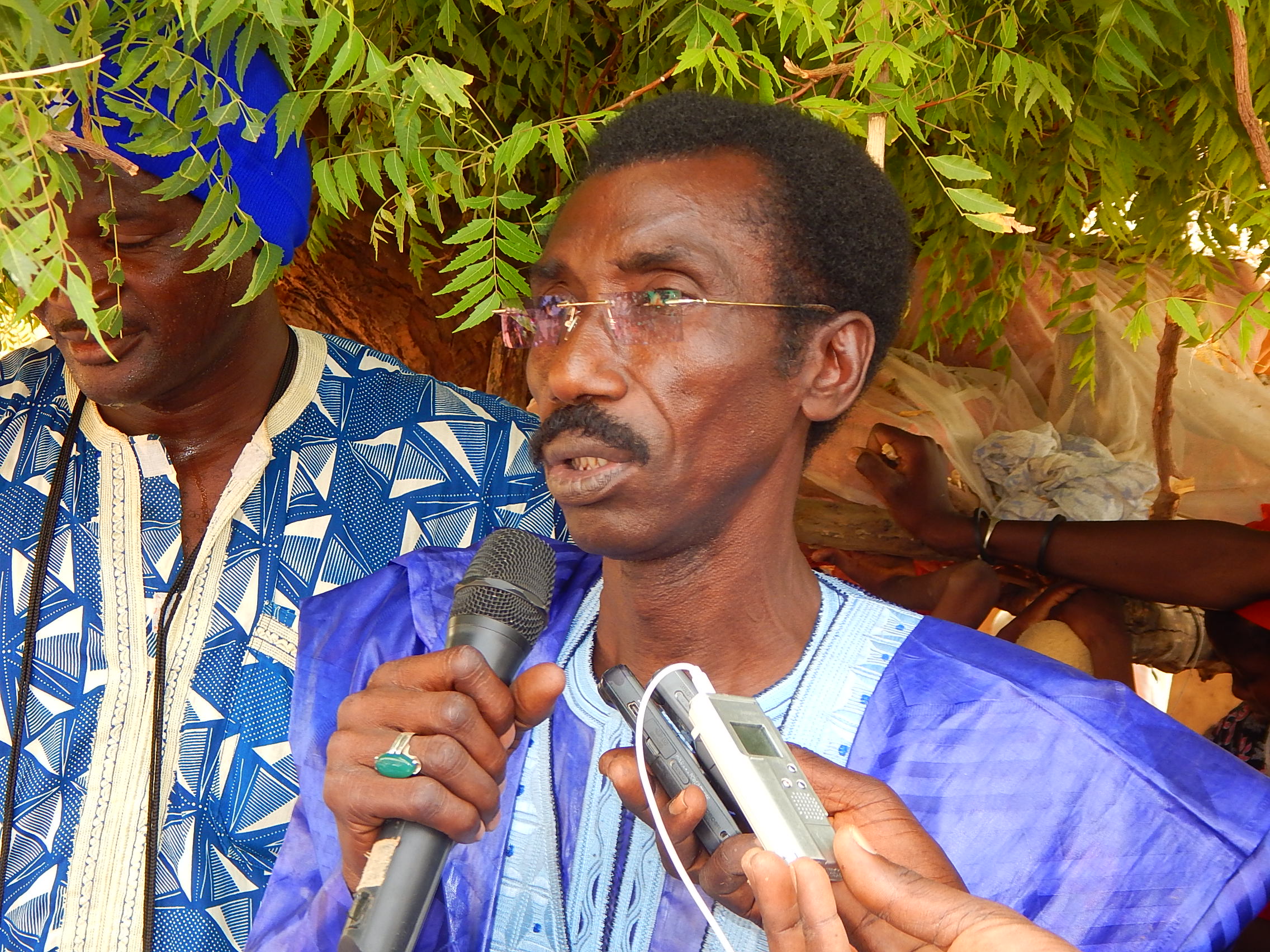 (Photos) ​PODOR /Tournée politique: Daouda Ly dit Mahi, Leader APR à Saldé, sillonne les  localités de l’île à Morphil