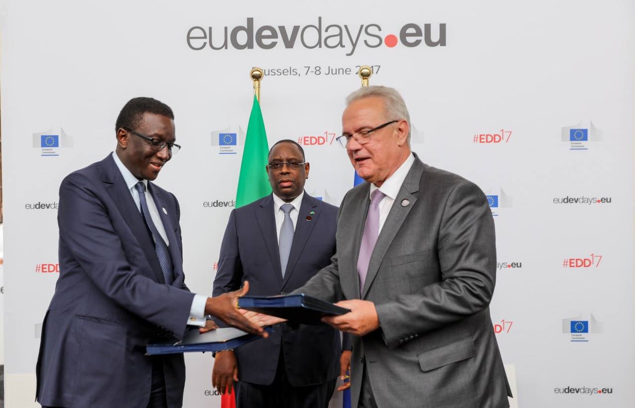 EDD17 à Bruxelles : Conventions signées par le Ministre des Finances Amadou Ba, sur l’électrification rurale et la sécurité intérieure