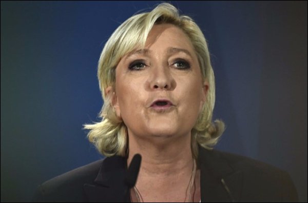 France: Les Le Pen perdent leur immunité parlementaire
