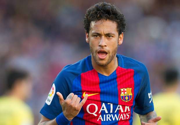 Barcelone, Dani Alves : "Neymar ne tardera pas à gagner son premier Ballon d'Or"