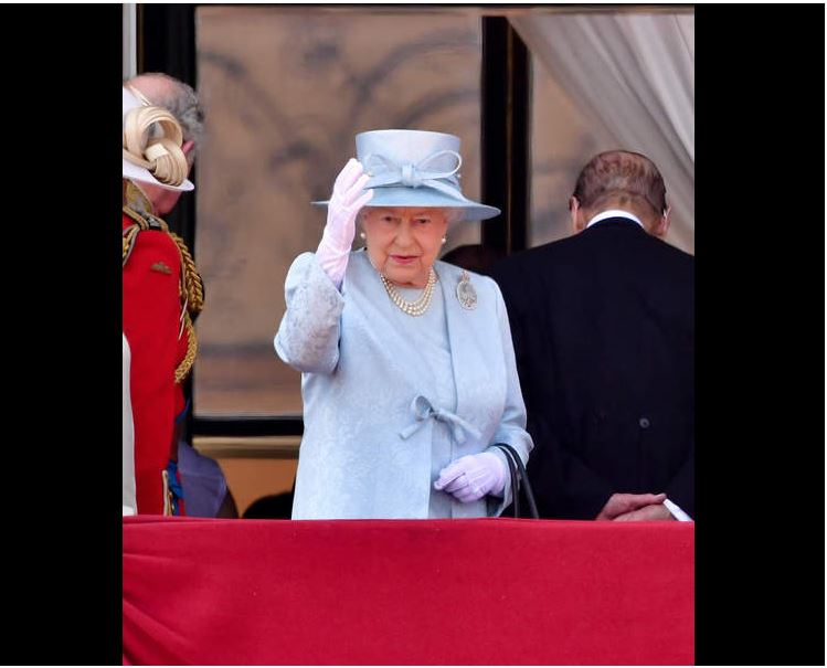 91e anniversaire de la reine Elizabeth - Kate Middleton divine, George et Charlotte TRÈS mignons (photos)