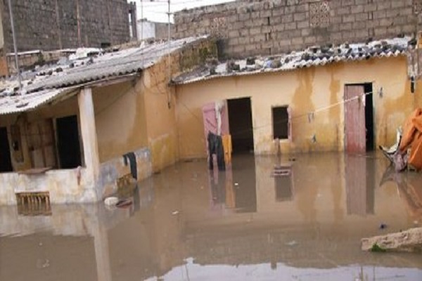 Tambacounda : Plus de 100 mm de pluies enregistrés, un mort et beaucoup de maisons sous les eaux