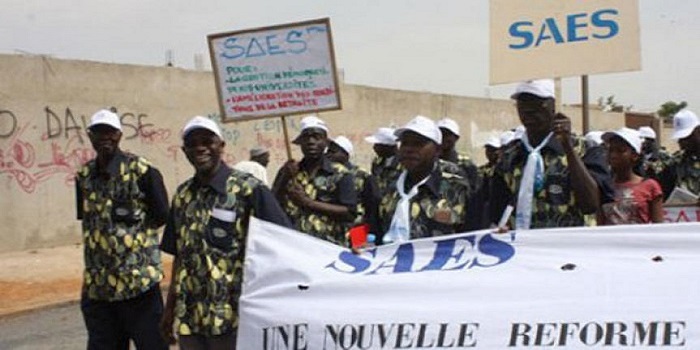 Le Saes renonce au boycott du Bac, mais continue le combat