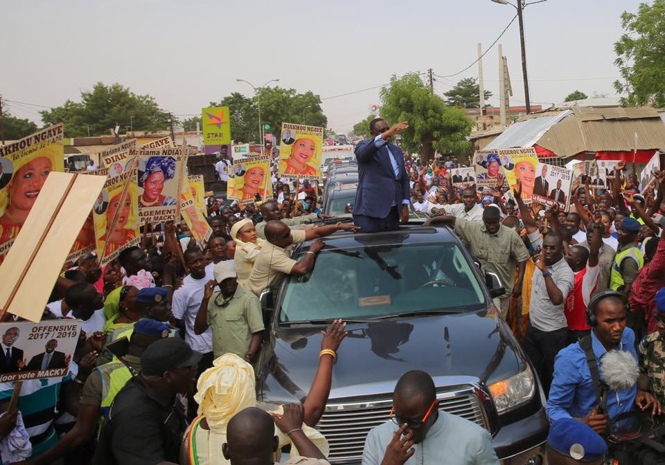 23 photos-Inauguration Centrale solaire Sinthiou Mékhé : Macky Sall accueilli triomphalement