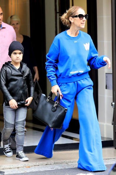 Photos:Céline Dion en virée shopping avec les jumeaux