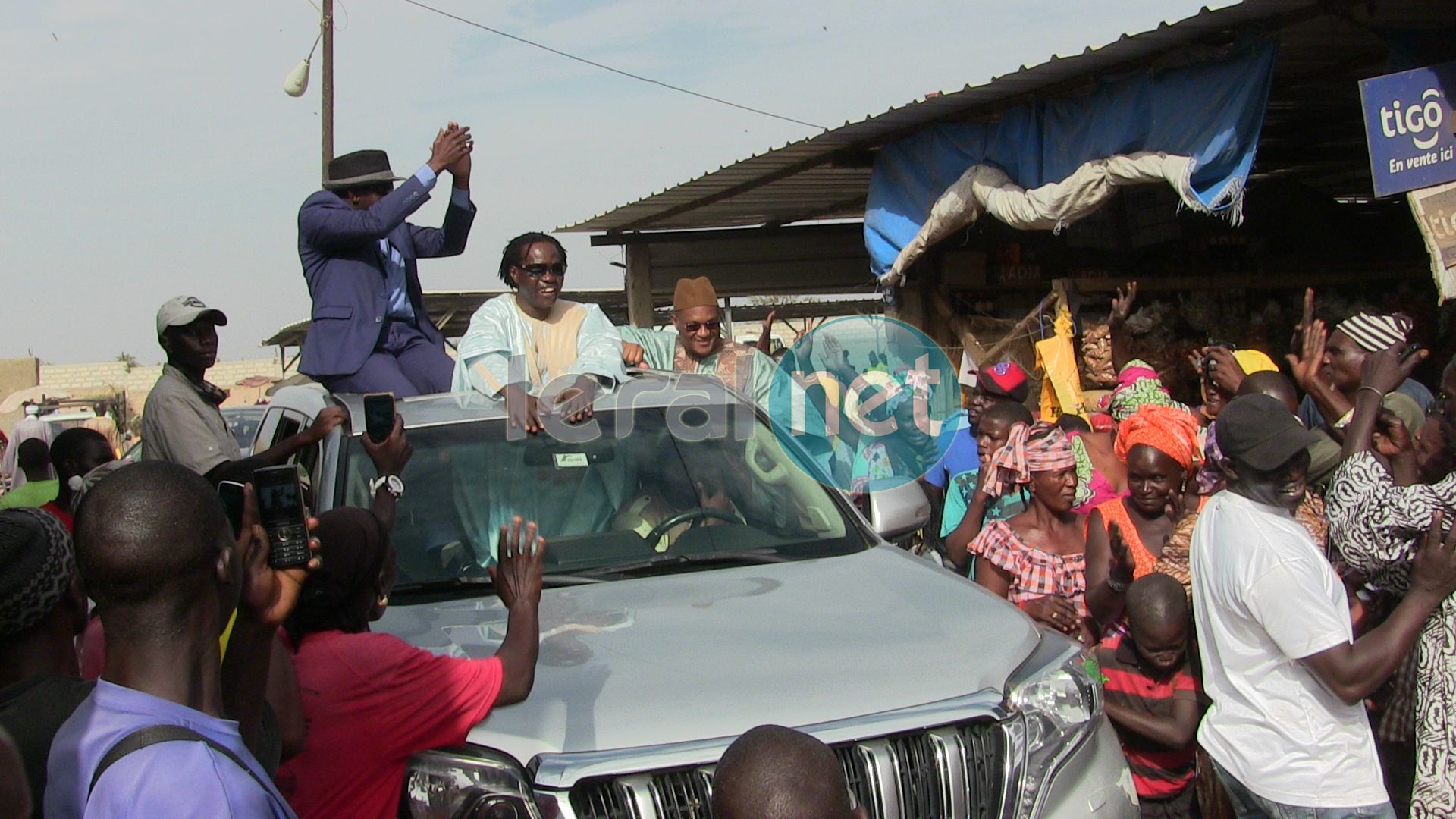 Vidéo-Photos: Baaba Maal en tournée avec son mouvement, Nann-k