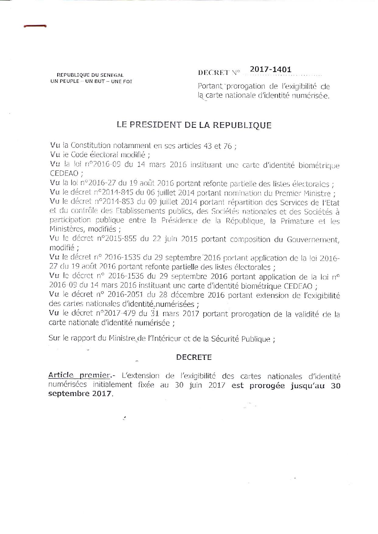 Le délai d'exigibilité des anciennes cartes d'identité numérisées, prorogé jusqu'au 30 septembre 2017 (Décret)