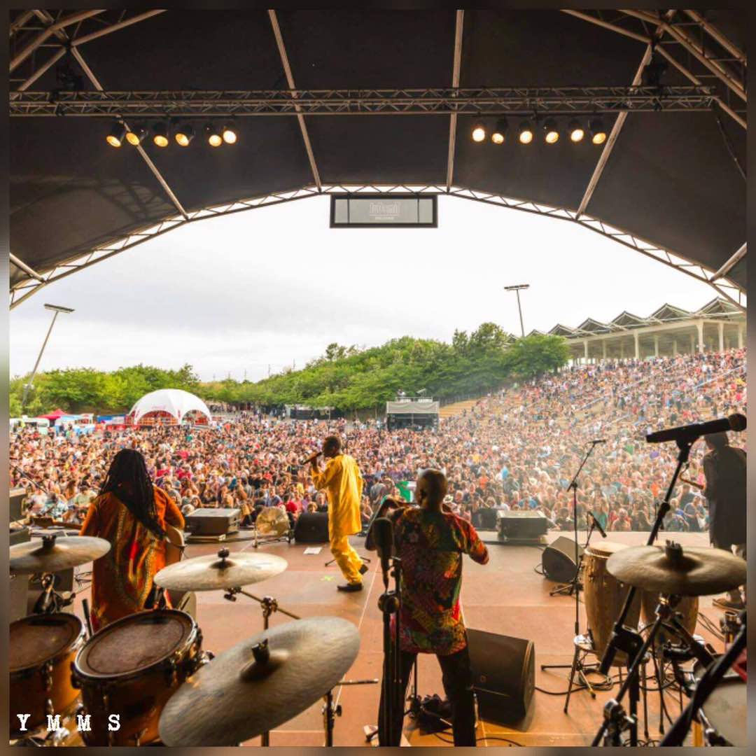 (Photos et vidéo) du concert de Youssou Ndour en Espagne avec le Super Etoile  "Cruïlla Barcelona Summer Festival 2017"