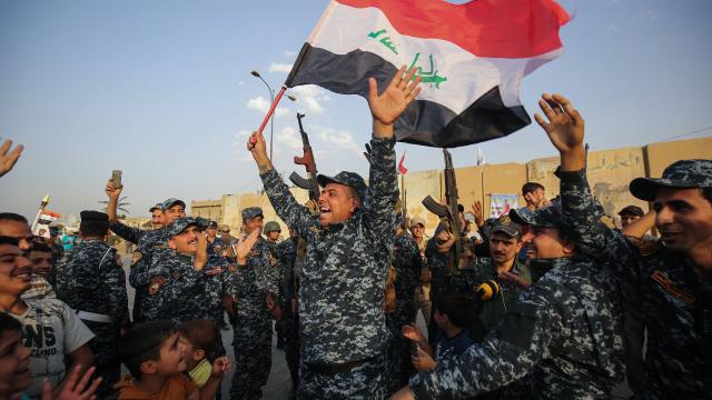 Mossoul libérée, le Premier ministre irakien proclame la victoire contre Daesh !