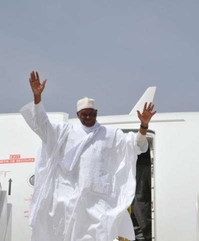Retour de Wade : "aucun document autorisant l’atterrissage de son vol à Dakar, n’est encore signé", les libéraux haussent le ton