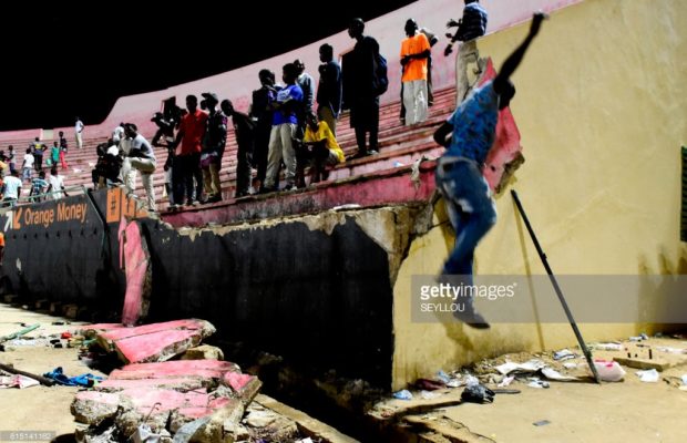 Macky Sall interdit toutes les activités sportives ou culturelles sur l’étendue du territoire national pendant toute la durée de la campagne électorale.