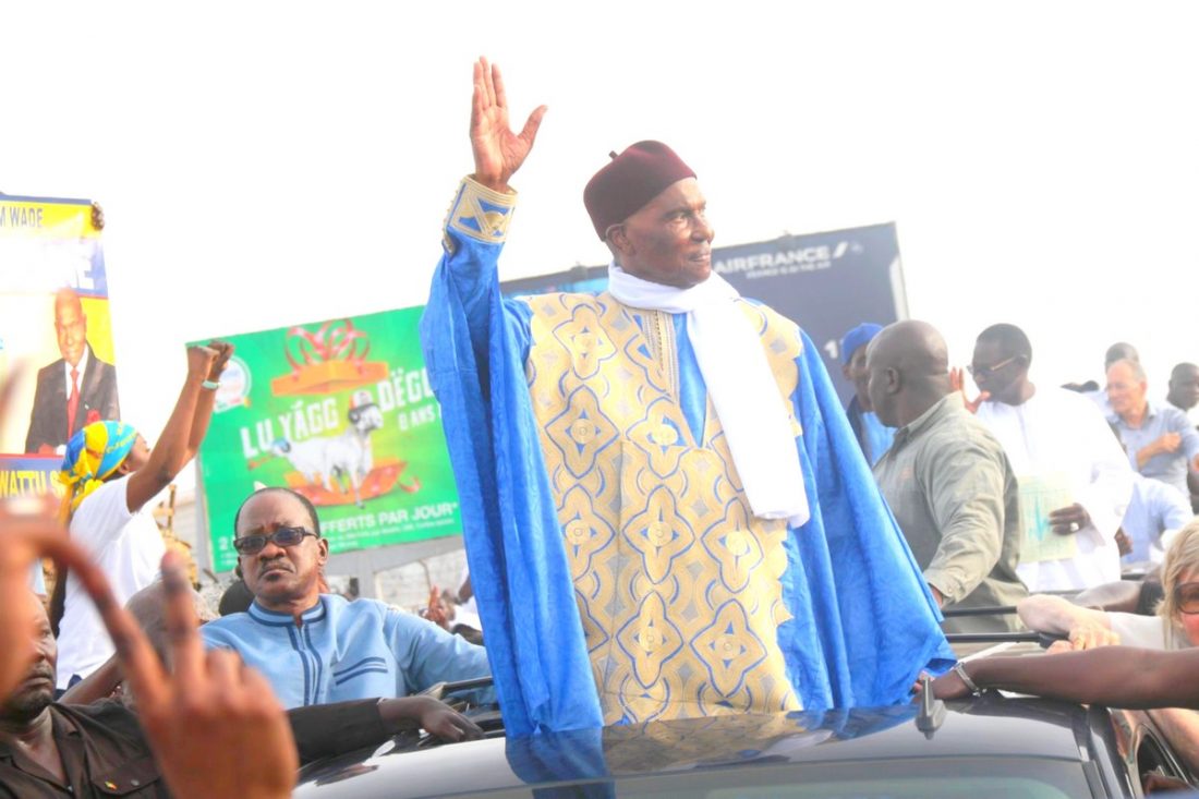 Kebemer : Me Abdoulaye Wade accueilli en prophète chez lui
