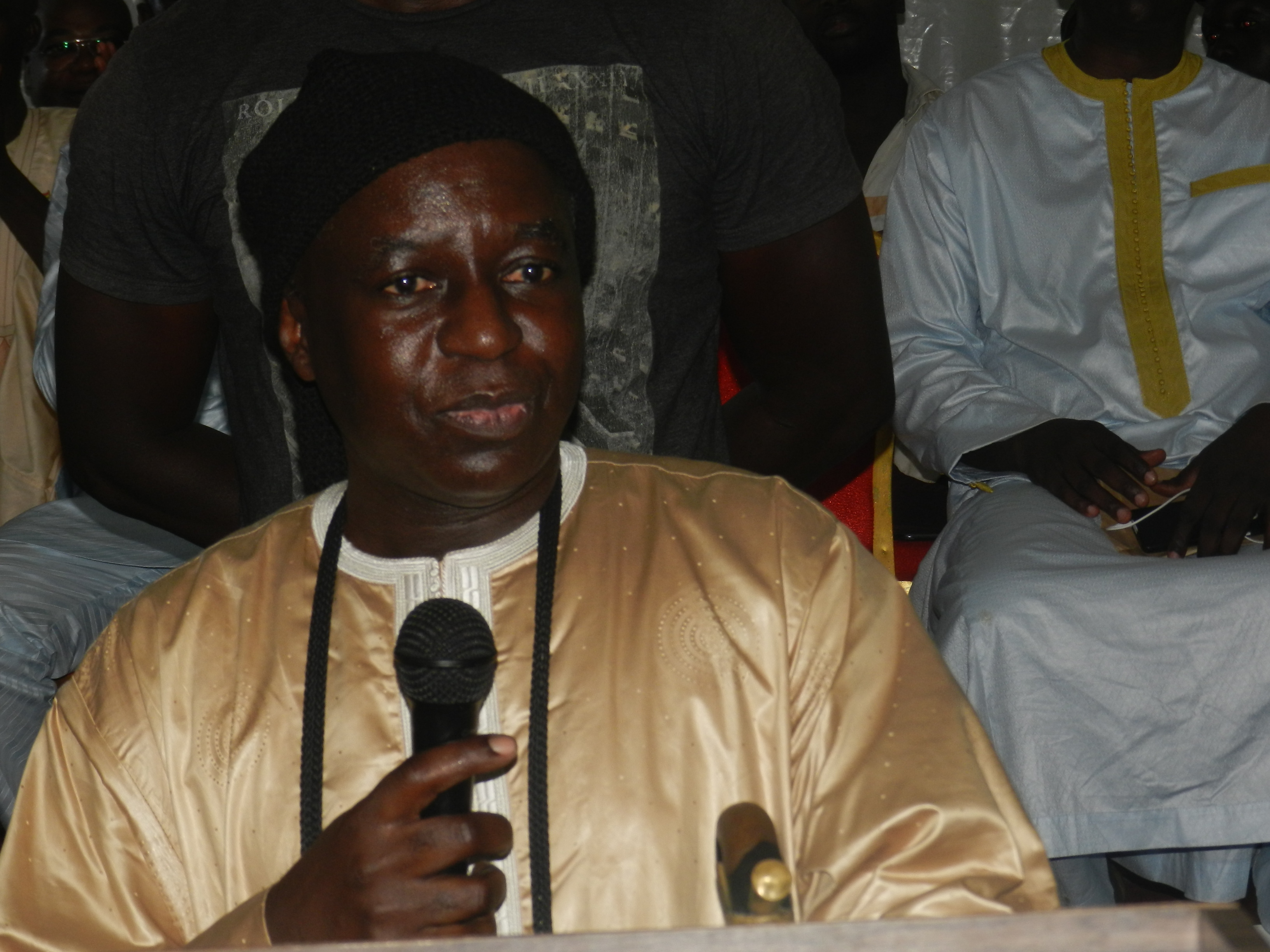 Papa Maël Diop, mobilise à Fann Point-E Amitié pour la victoire de BBY (Images)