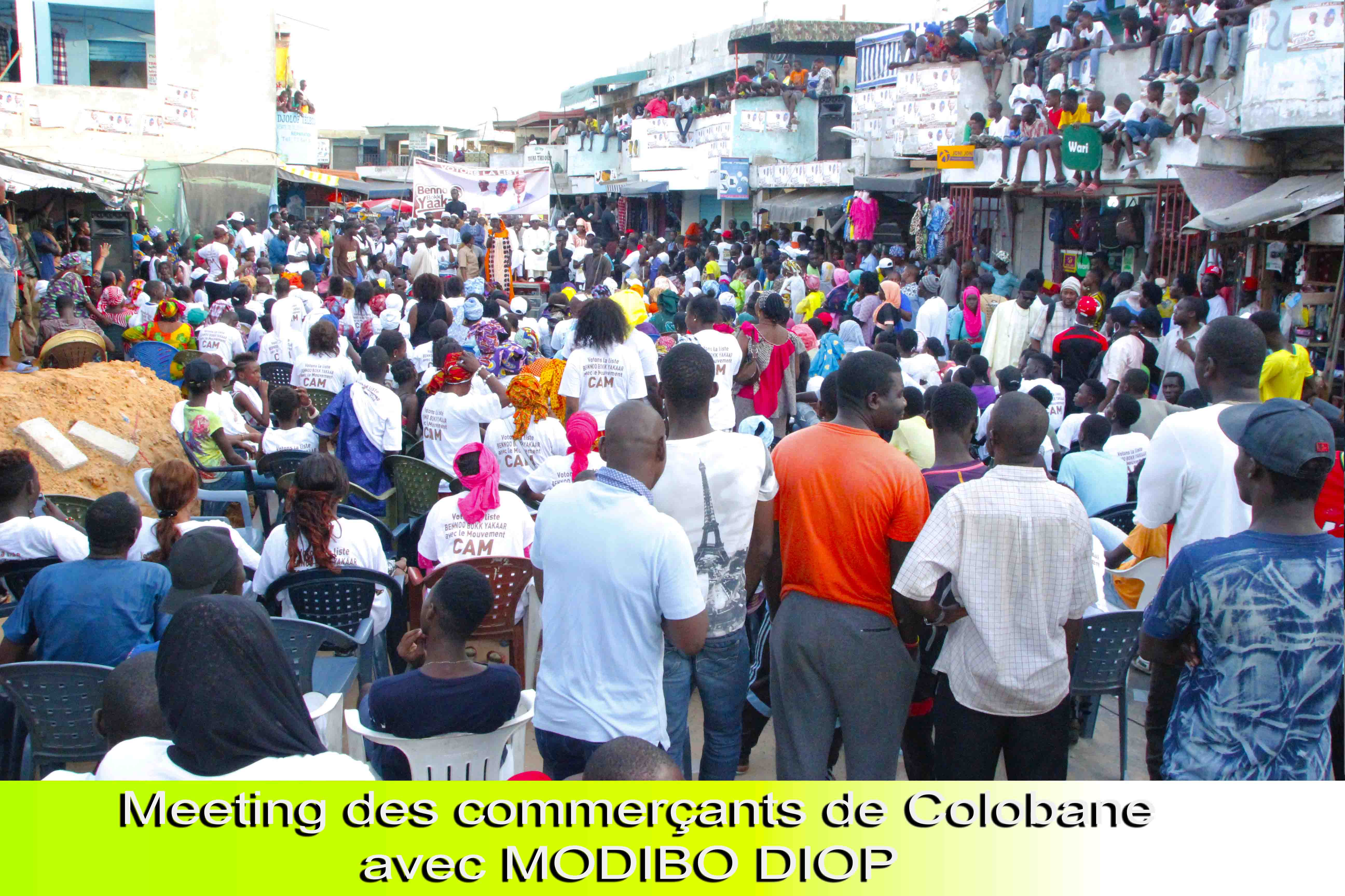 (Photos)  Meeting De Modibo Diop Parain des Jeunes Commerçants De Dakar Au Marché Colobane