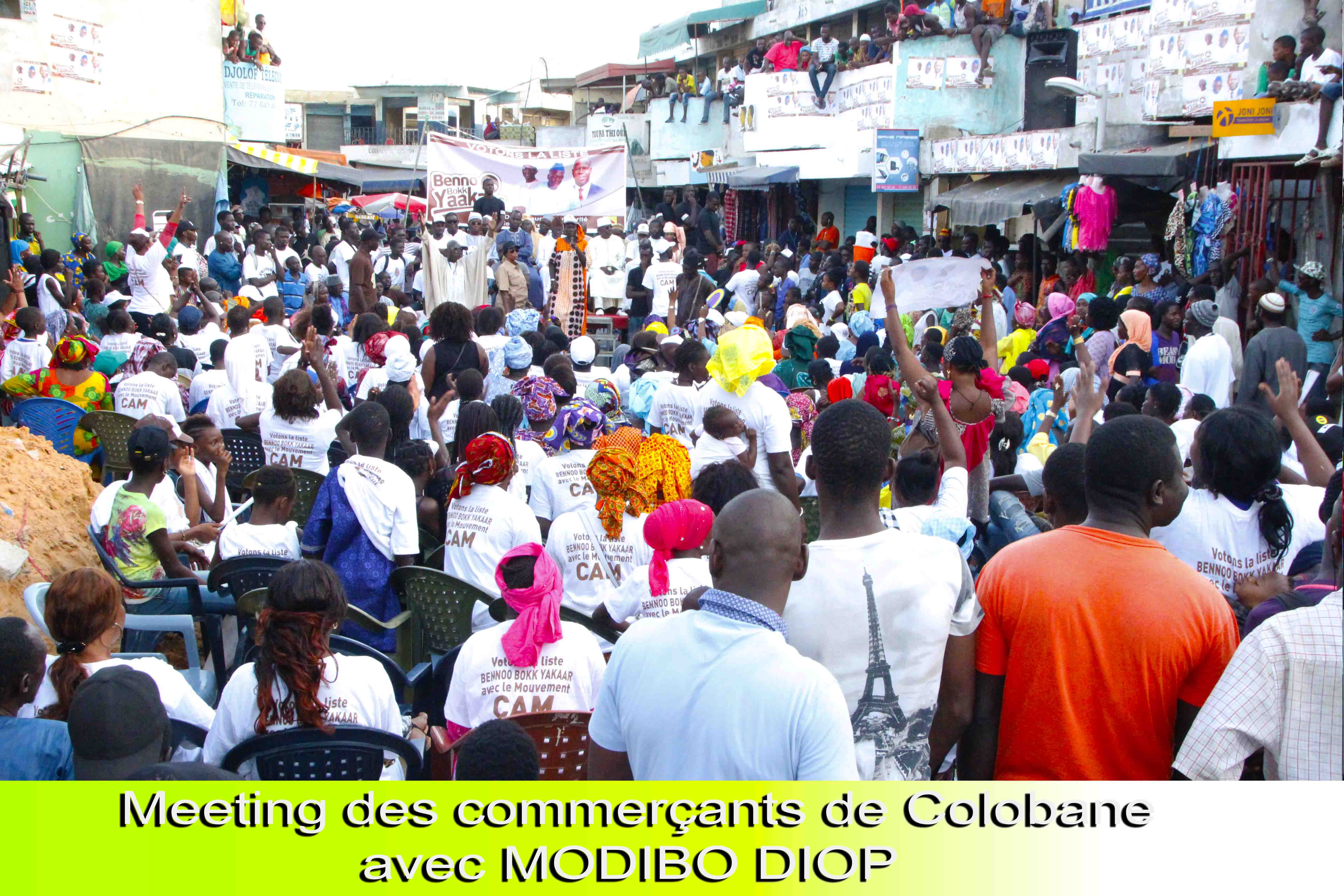 (Photos)  Meeting De Modibo Diop Parain des Jeunes Commerçants De Dakar Au Marché Colobane
