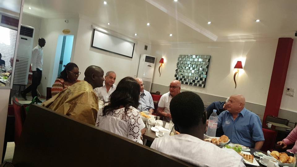 Petit déjeuner de sensibilisation de la tête de liste de BBY avec une partie de la communauté libanaise de Dakar
