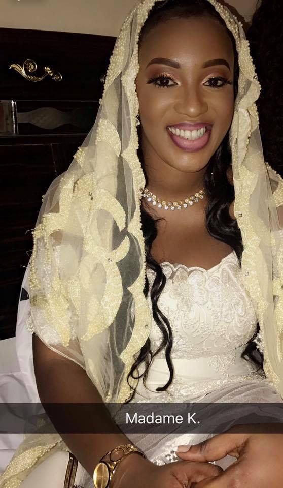 ( 06 Photos ) Mme Diallo Kya Aidara toute ravissante …au mariage de Zahra Mbow
