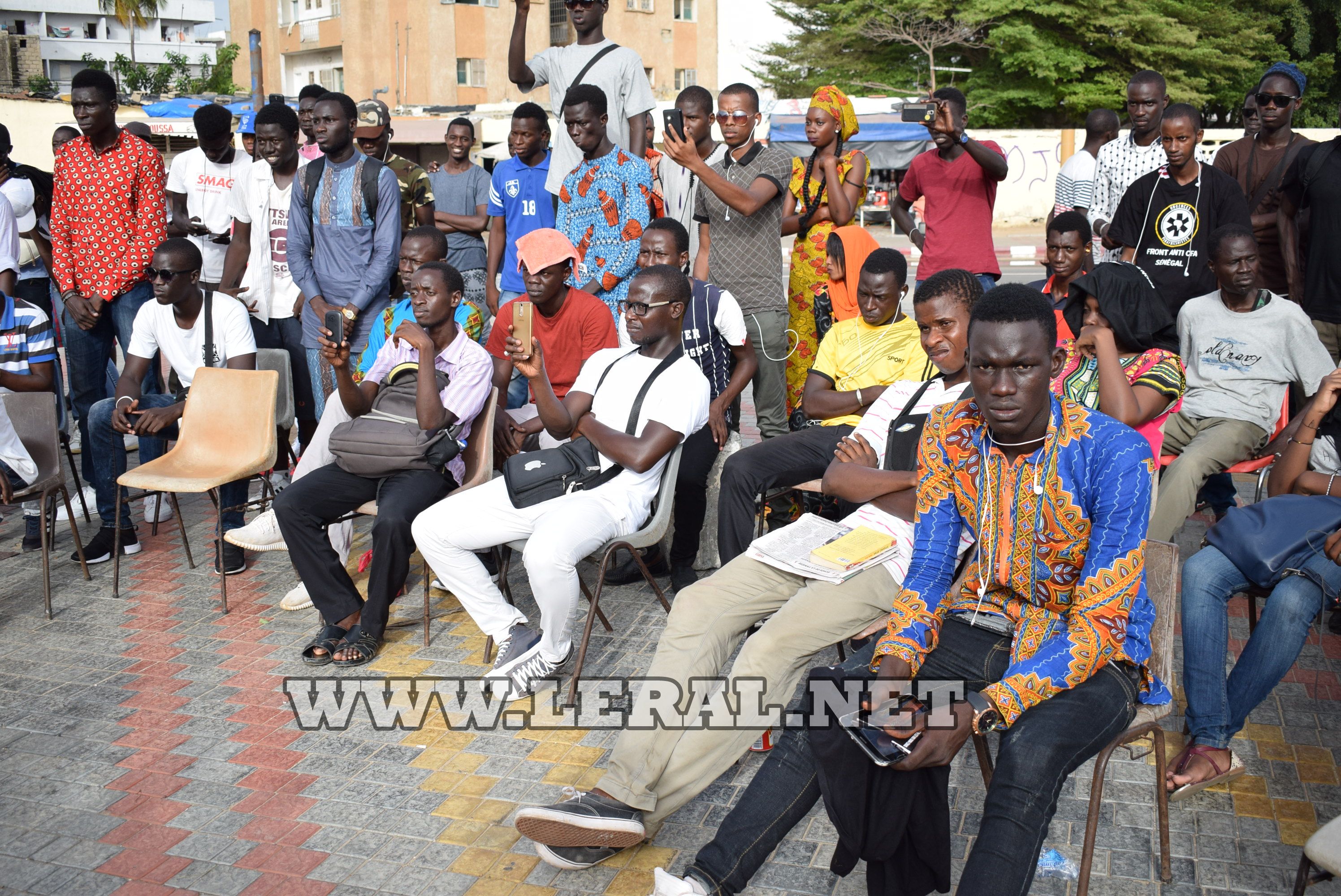 Les images du sit-in du front-Anti CFA à la place de Nation