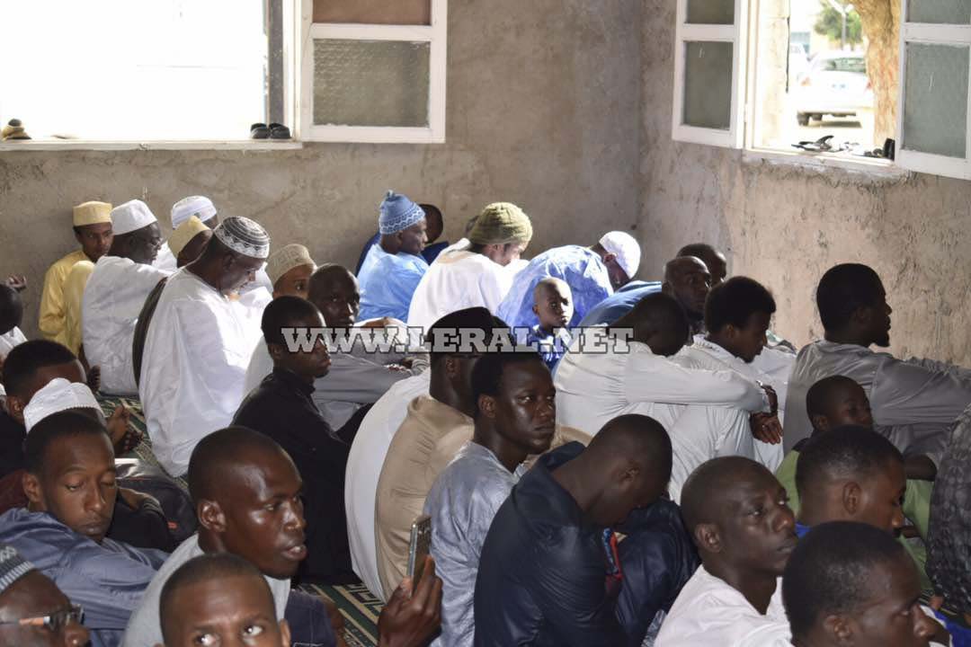 10 Photos: Tabaski 2017/ Mosquée UCAD: la communauté Ibadou a prié aujourd'hui