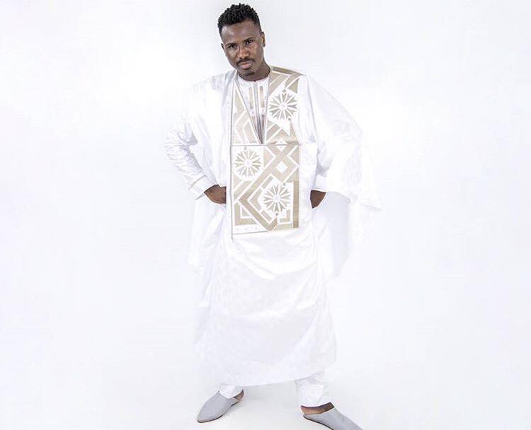 3 photos : Dip Doundou Guiss en super ndanane ! Quelque chose se prépare...