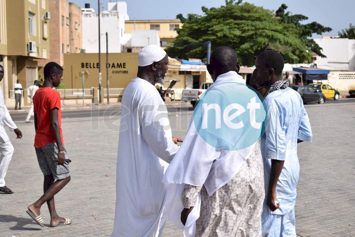 (13 Photos) Marche de soutien de la communauté musulmane du Sénégal au peuple de Birmanie à la Place de l'obélisque