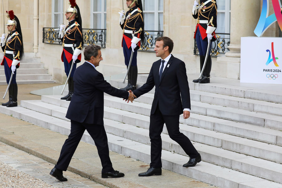 Macron, Hollande et Sarkozy réunis à l'Elysée pour fêter Paris 2024