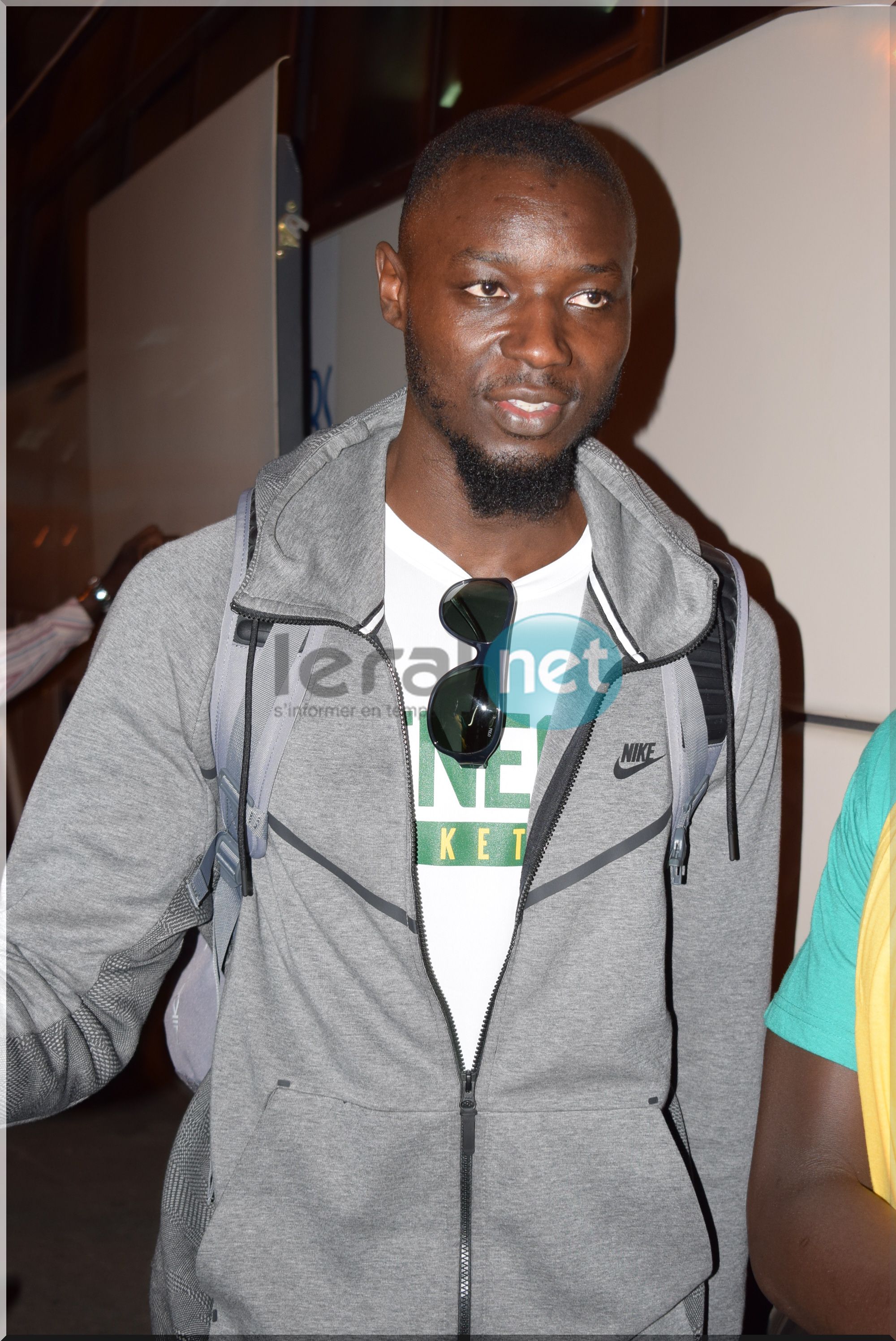  Les "Lions" du basket, accueillis comme des héros à l’aéroport Leopold Sedar Senghor (images)  