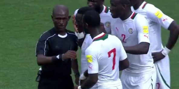 Afrique du Sud-Sénégal:  le Burkina Faso saisit le Tribunal arbitral du sport contre la décision de la FIFA de faire rejouer le match 
