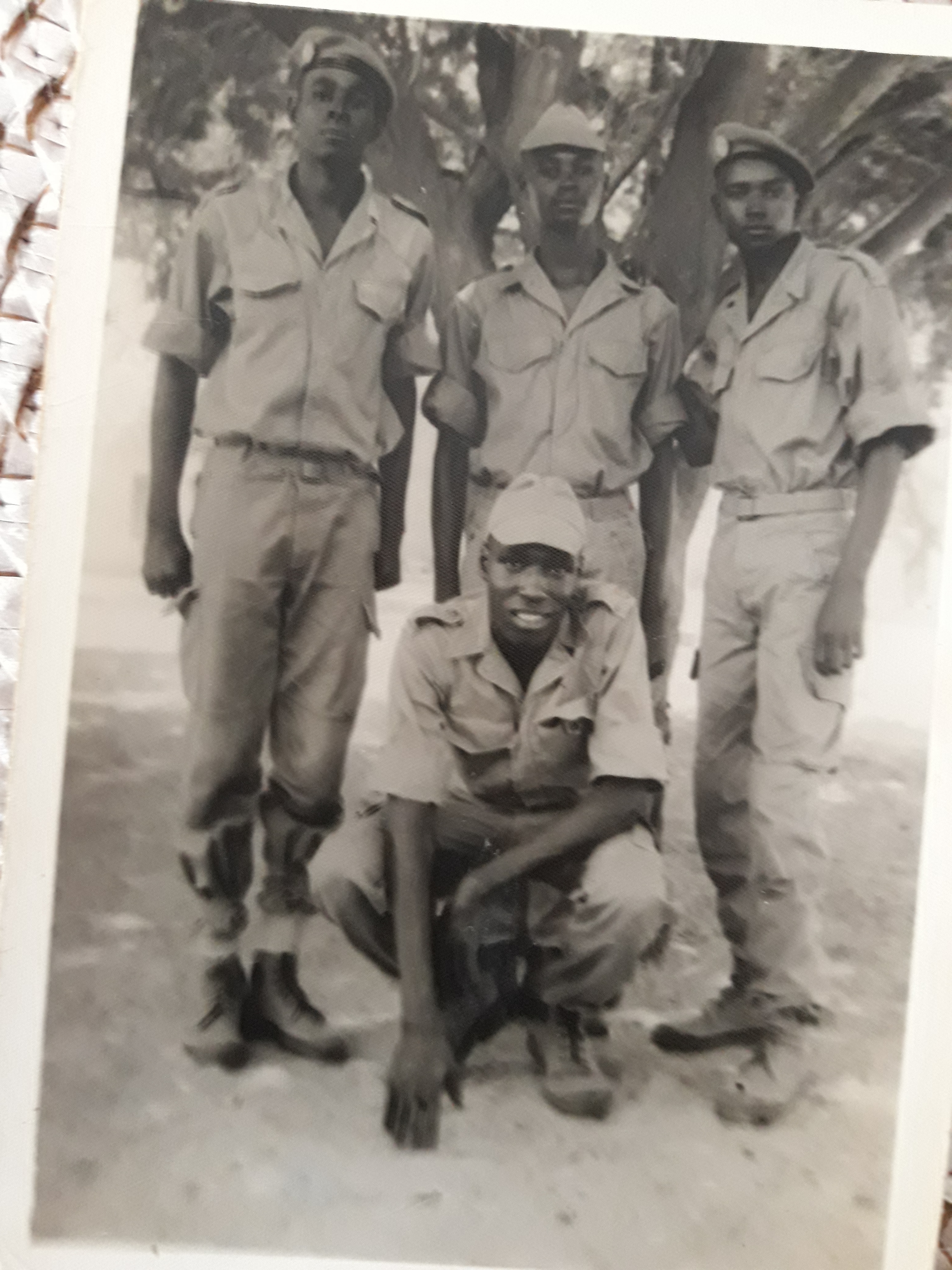 Photos : Diombass Diaw et son ami de toujours, Aly Ngouille Ndiaye à Bango en 1983, une photo collector