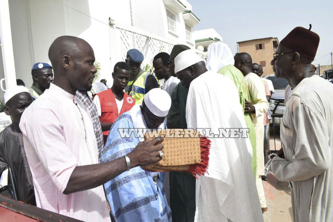 12 Photos: Présentation de condoléances suite rappel à Dieu du Khalife Général des Tidianes, Serigne Abdoul Aziz SY Al Amine