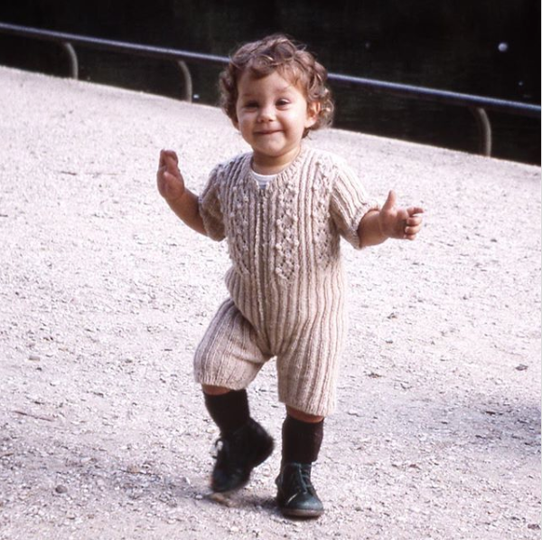 Reconnaissez-​​vous cette petite fille?