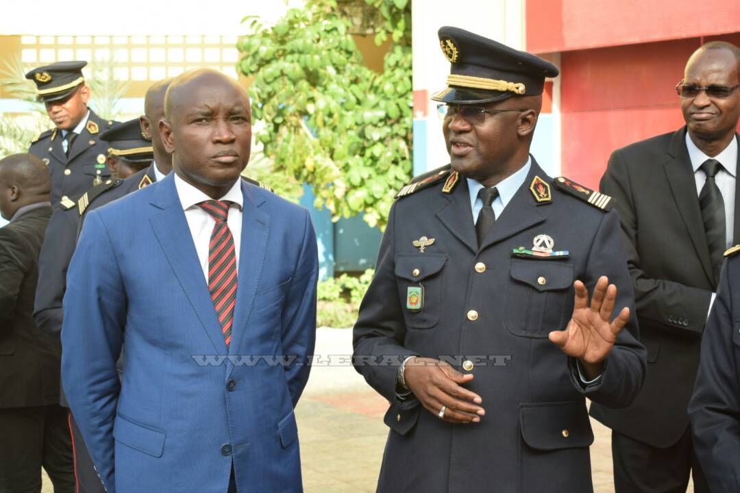 Photos : La visite de Aly Ngouille Ndiaye, ministre de l'Intérieur à la Caserne des Sapeurs Pompiers