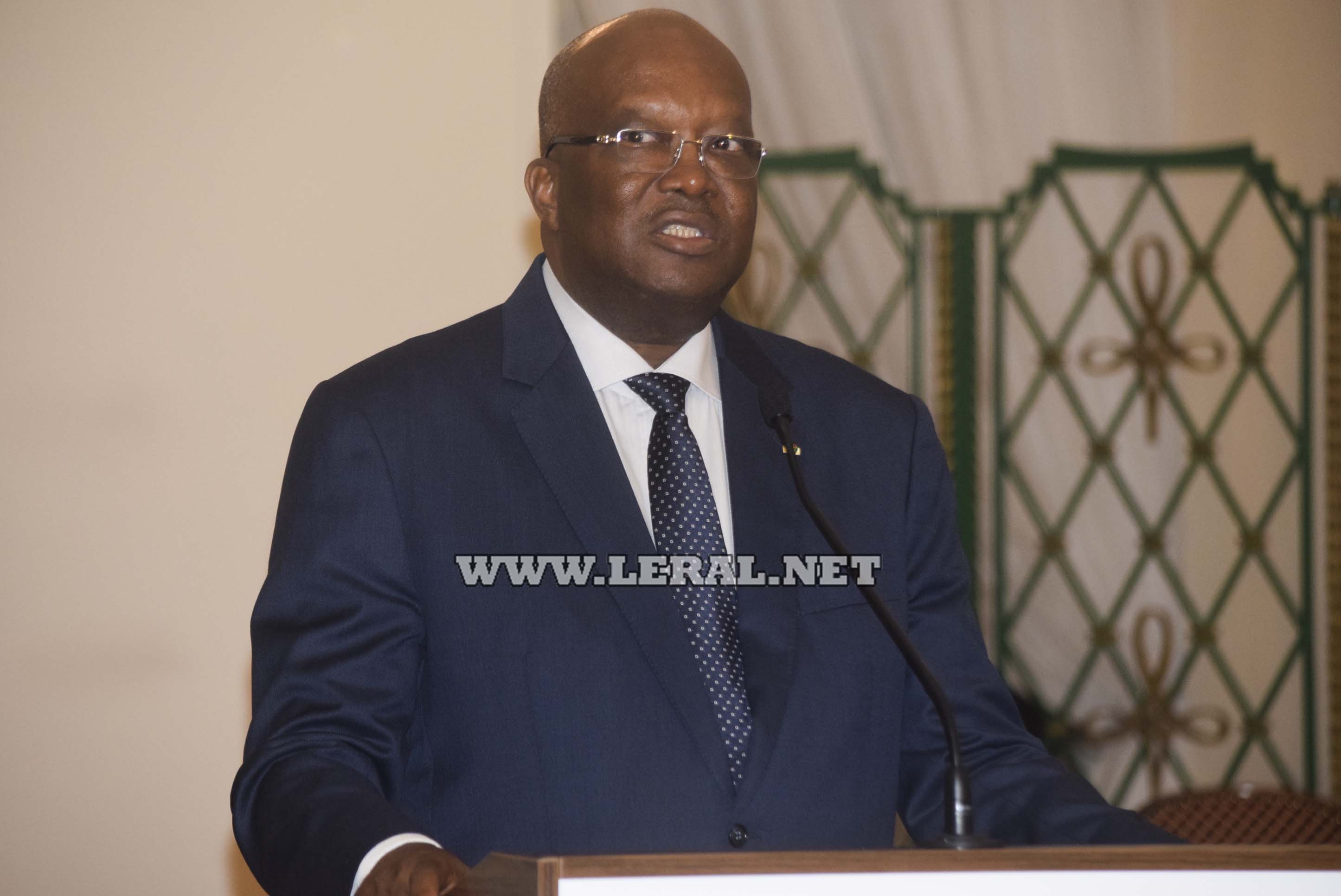 20 Photos: Le Président Macky Sall reçoit son homologue burkinabé, Roch Marc Christan Kaboré 