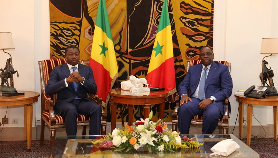 Le président de la République Macky Sall a accueilli son homologue de la République togolaise, SEM Faure Gnassingbé à l'aéroport Léopold Sédar Senghor de Dakar