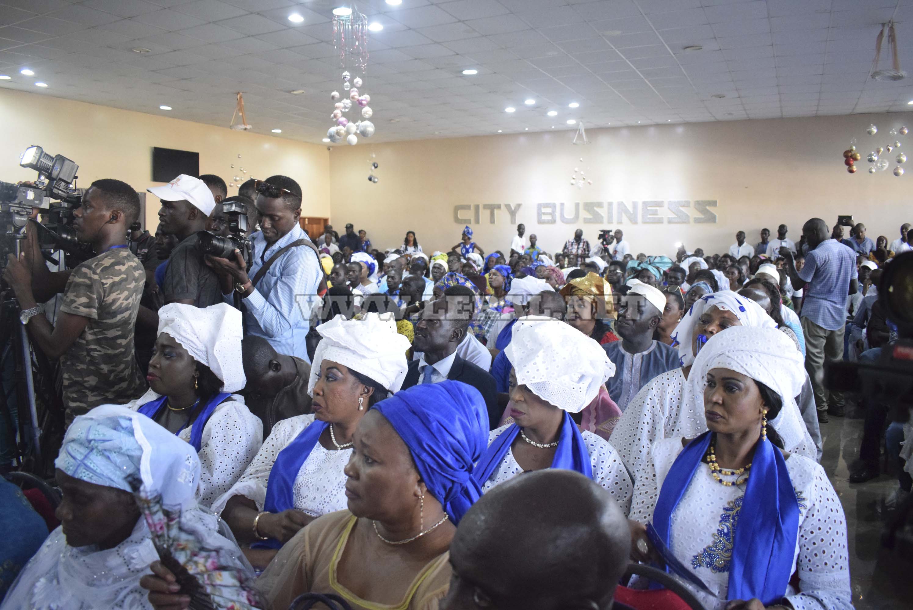 20 Photos: Lancement officiel du Mouvement "La République des Valeurs" de Thierno Alassane Sall