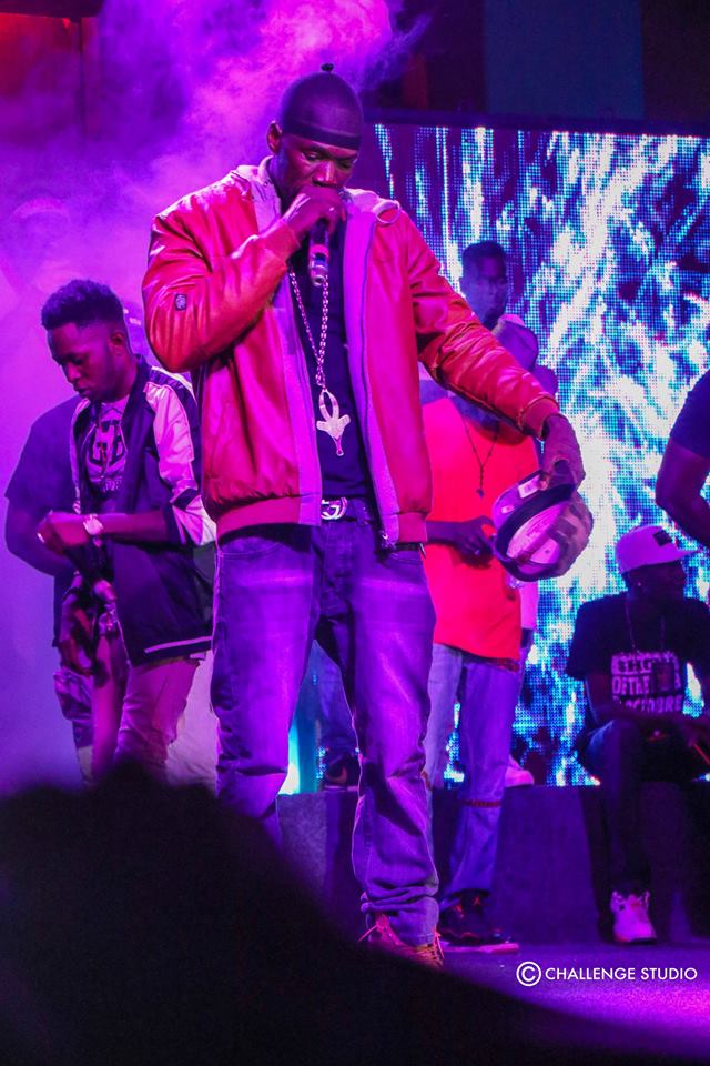 ( 19 Photos ) Images Show Of The Year 2017 – Nit Doff Killer  prouve à nouveau qu’il est le « King Des Stades »