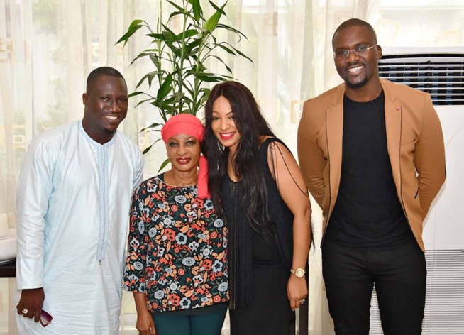 Viviane Chidid invitée chez l’ex-couple présidentiel de la Côte d’ Ivoire, Henri Konan Bédié et sa femme.