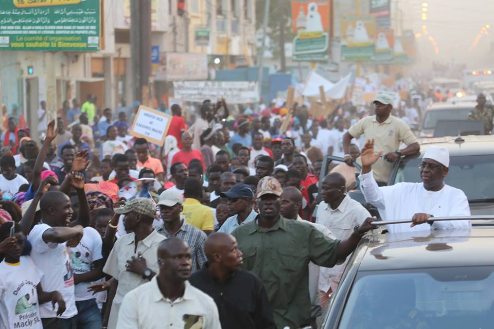 Photos : le Président Macky Sall accueilli dans la ville sainte de Touba