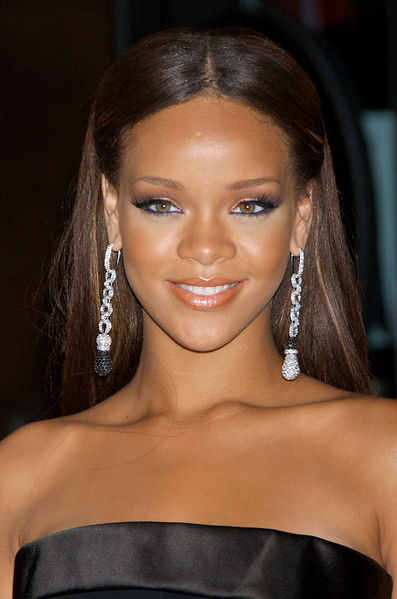 Rihanna : ses photos quand elle était jeune