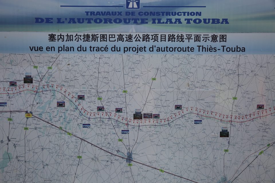 Arrêt sur images: le Président Macky Sall "inaugure" l'autoroute Ila Touba